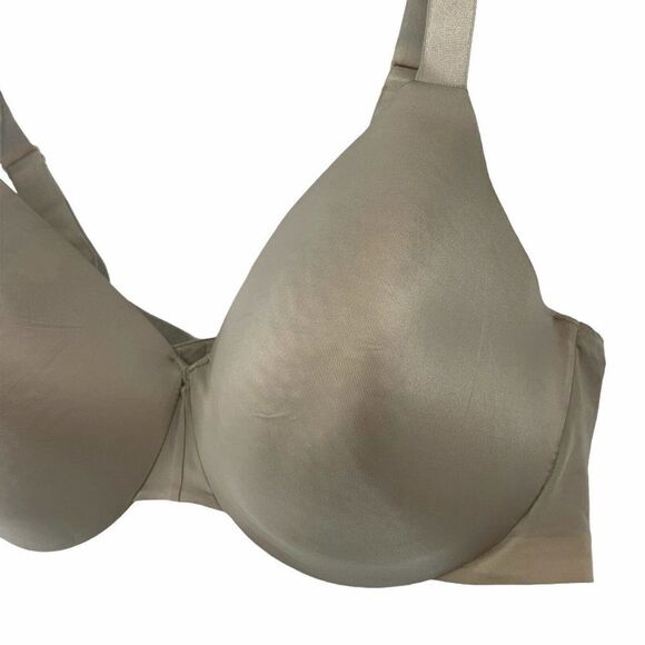 Vanity Fair Nearly Invisible Underwire Bra 40D - Picture 4 of 8
